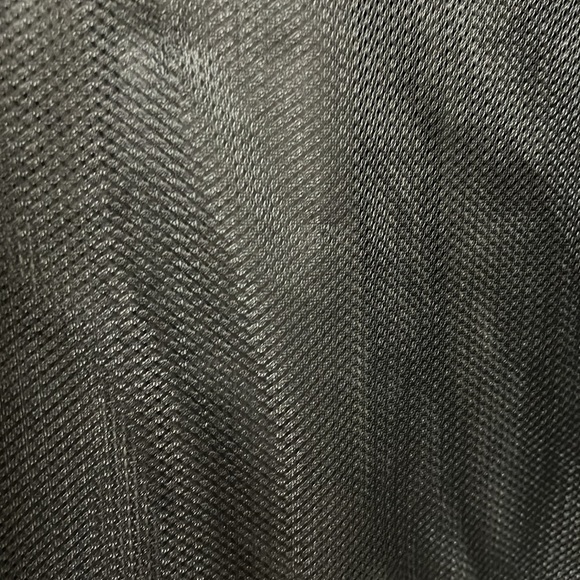 Beautiful rain jacket and wind proof mesh lining for women - Picture 4 of 7